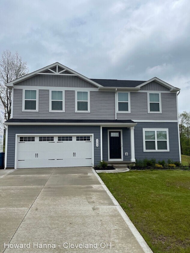 4 br, 3 bath House 3248 Sunny Brook Drive House for Rent in Akron