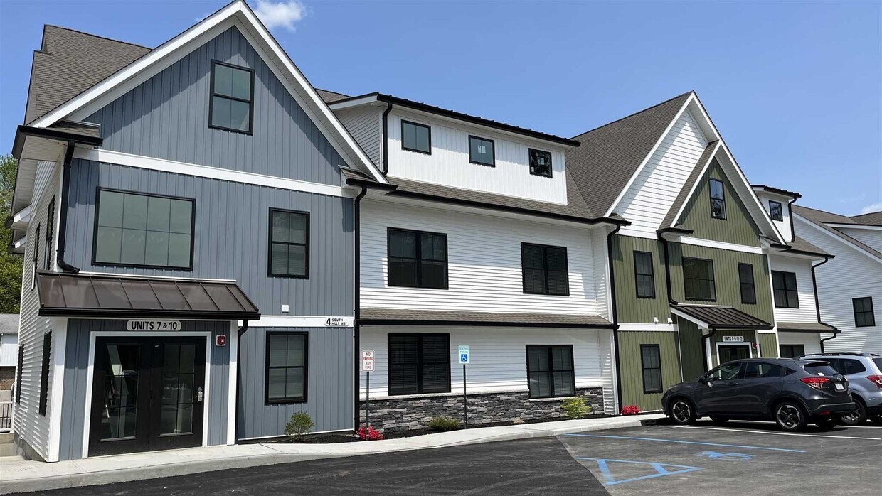 1 south hills way Unit 18, Wappingers Falls, NY 12590 Condo for Rent in Wappingers Falls, NY