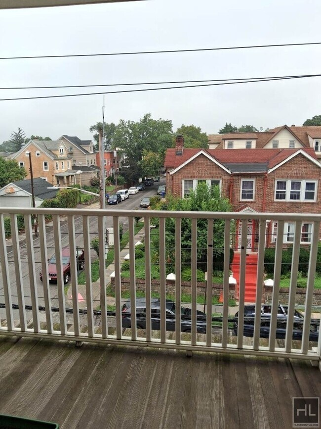 Foto del edificio - W Sidney Ave, Mount Vernon