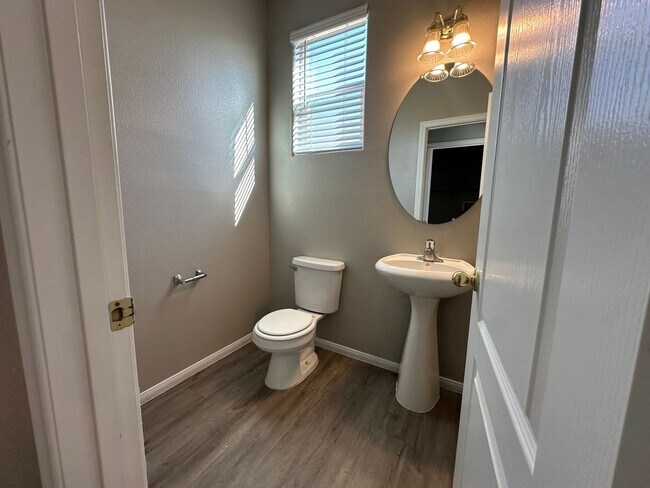 Foto del edificio - Townhome for rent in Henderson