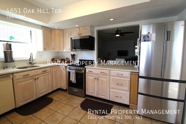 Foto del edificio - 4651 Oak Hill Terrace