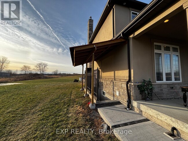 Photo du bâtiment - 1527 Merrittville Hwy