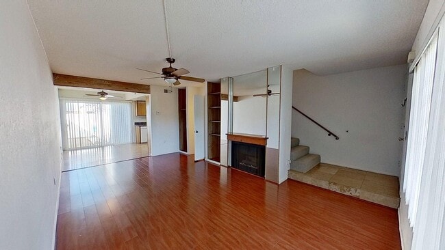 Building Photo - 4670 Ranchview Cir