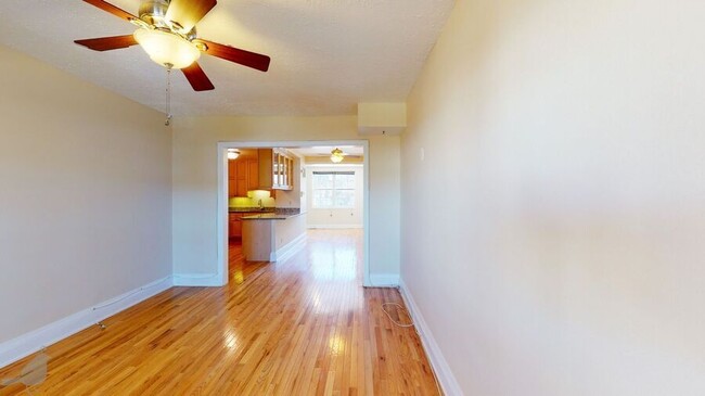 Foto del edificio - 4519 5th St NW