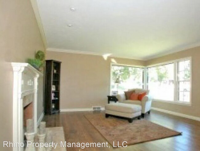 Foto del edificio - 4 br, 2 bath House - 2395 Bernadine Dr