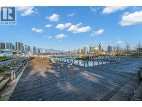 Building Photo - 181 W 1st Ave