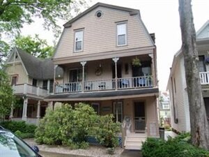 Primary Photo - 28 Miller St