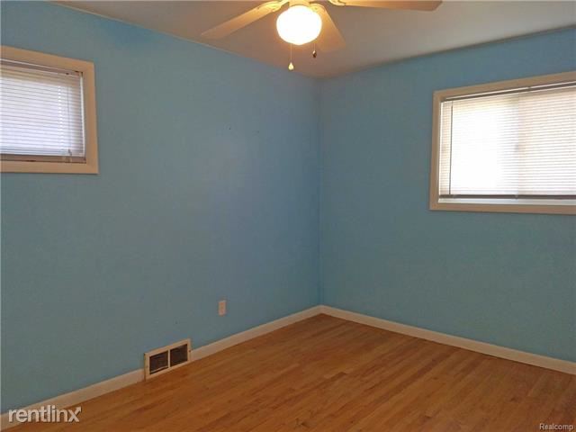 Building Photo - 4115 McKinley St