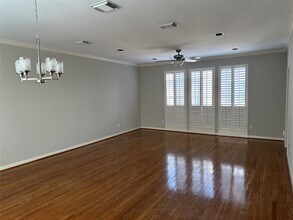 Building Photo - 4113 Blossom St