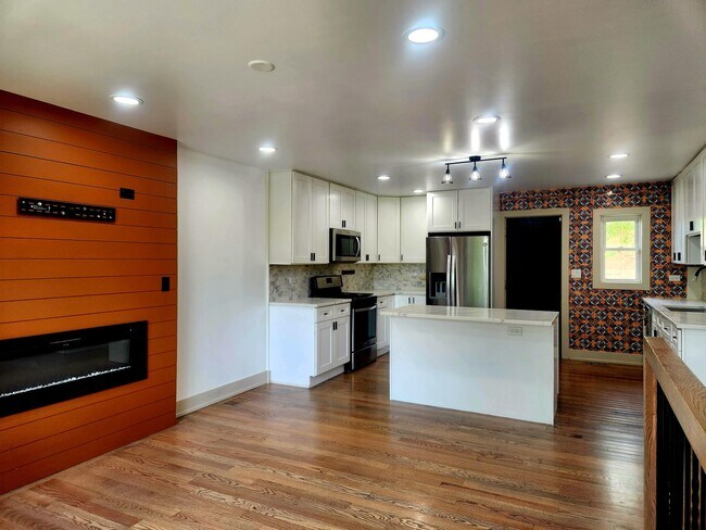 Foto del edificio - 3601 W 123rd Pl