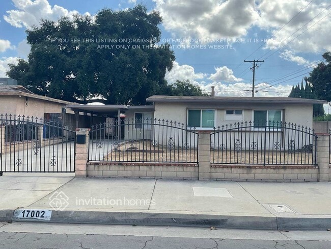 Building Photo - 17002 E Bellbrook St