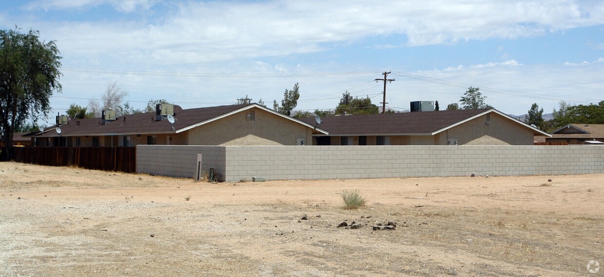 Building Photo - 21725 Nisqually Rd