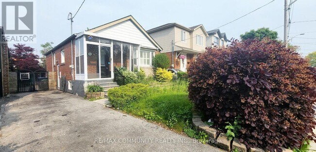 Photo du bâtiment - 93 Lankin Blvd