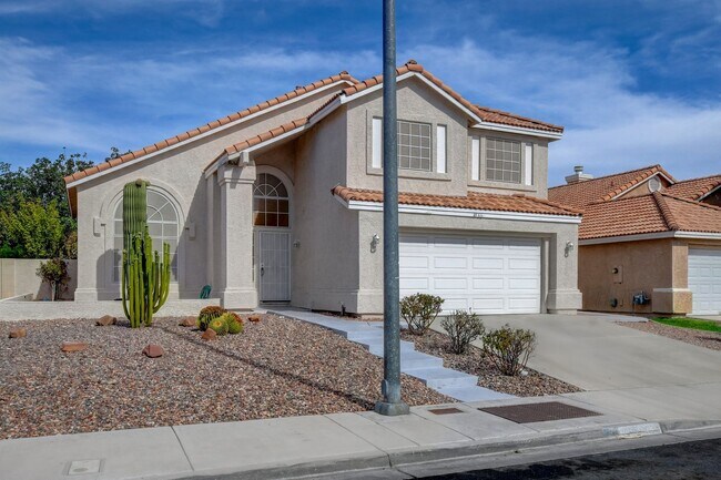 Building Photo - 4966 High Creek Dr