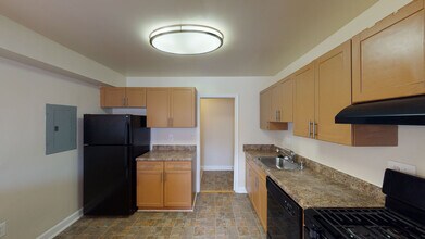 Interior Photo - Newport Village