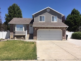 Primary Photo - 1656 Ira Way
