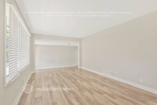 Building Photo - 2582 Hatfield Cir SE