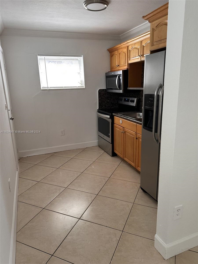 Primary Photo - 3170 SW 16th St