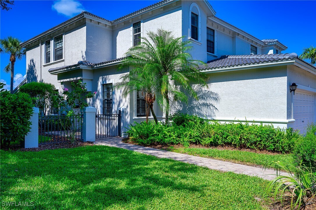 Primary Photo - 15056 Summit Pl Cir