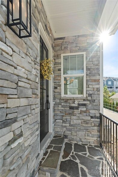 Foto del edificio - 805 Naples Dr