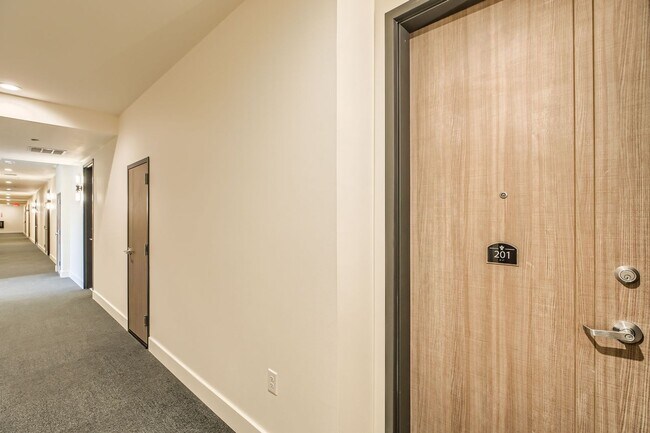 Foto del edificio - 10899 S Hausman Rd