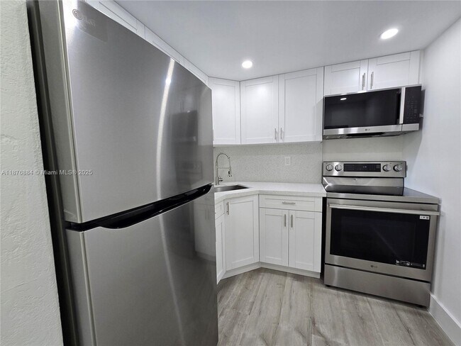 Foto del edificio - 4550 NW 9th St