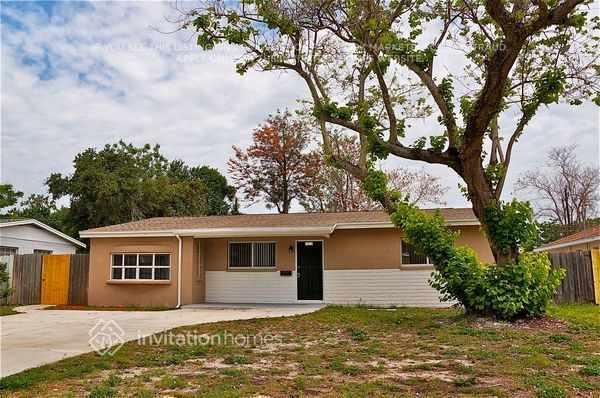 Foto principal - 6525 34th Ave N