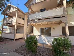 Building Photo - 616 S Hardy Dr