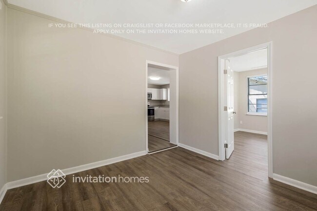 Building Photo - 1172 Denaud St