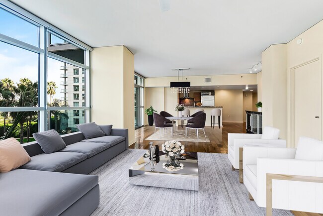 Foto del edificio - 13650 Marina Pointe Dr