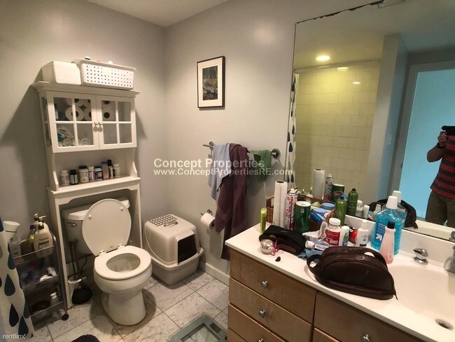 Foto del edificio - 2 br, 1 bath  - 555 Columbus Ave # 502BD
