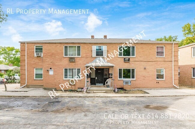 Building Photo - 2 Units Available! Cozy 2 bedroom 1 bathro...