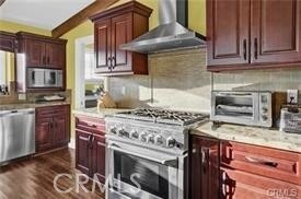 Building Photo - 2440 Los Alisos Dr