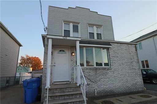 Primary Photo - 130 Holly St