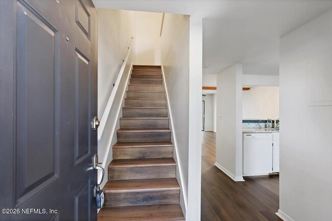 Building Photo - 116 Cranes Lake Dr