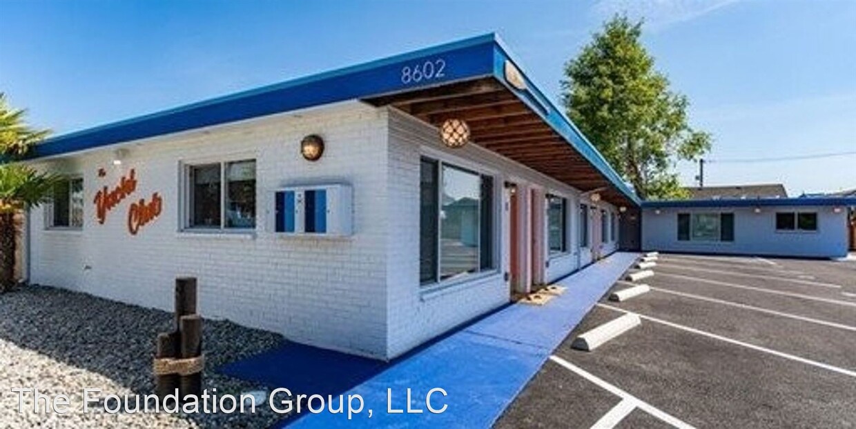 Foto principal - 8602 16th Ave S