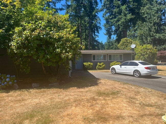 Building Photo - 2923 164th Ave NE