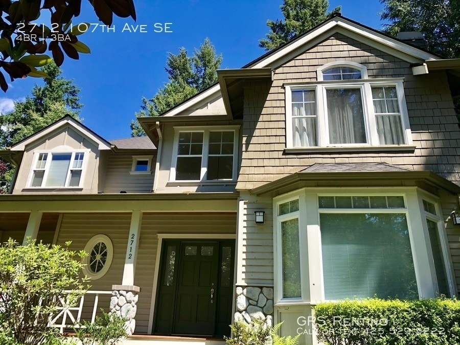Primary Photo - 4 bedroom house in Beaux Arts