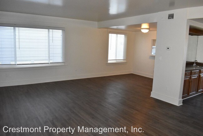 Foto del edificio - 3 br, 2.5 bath House - 835 E Avenue Unit E