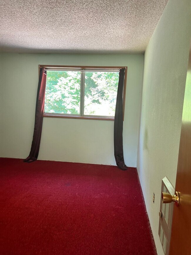 Foto del edificio - 15791 Lower Smith River Rd