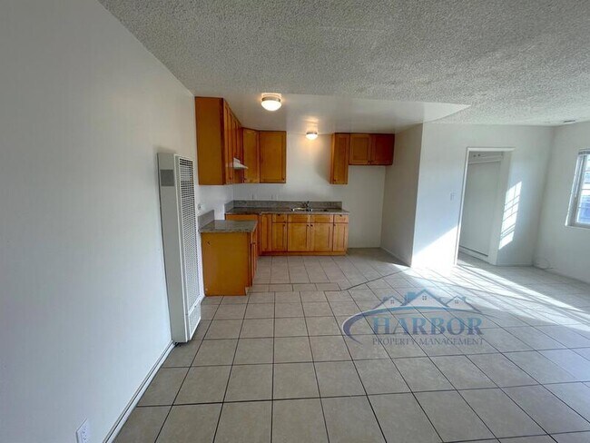 Foto del edificio - 4020 W Broadway