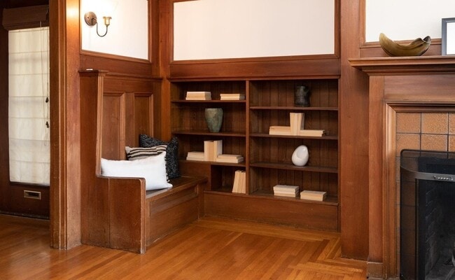 Photo - 7 Panoramic Way Apartment