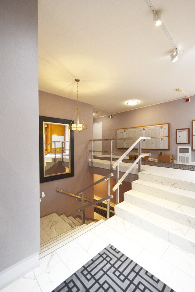 Foto del edificio - 20 Hammond Pond Pkwy