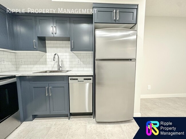 Building Photo - 50% OFF YOUR FIRST MONTHS RENT! AMAZING MO...