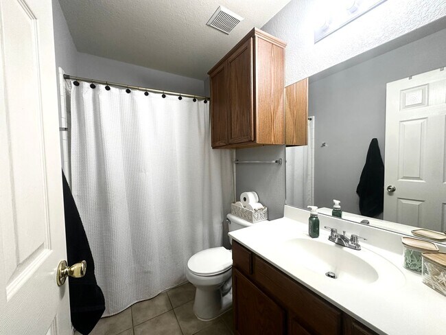 Foto del edificio - 3 Bed 2 Bath in Cedar Park