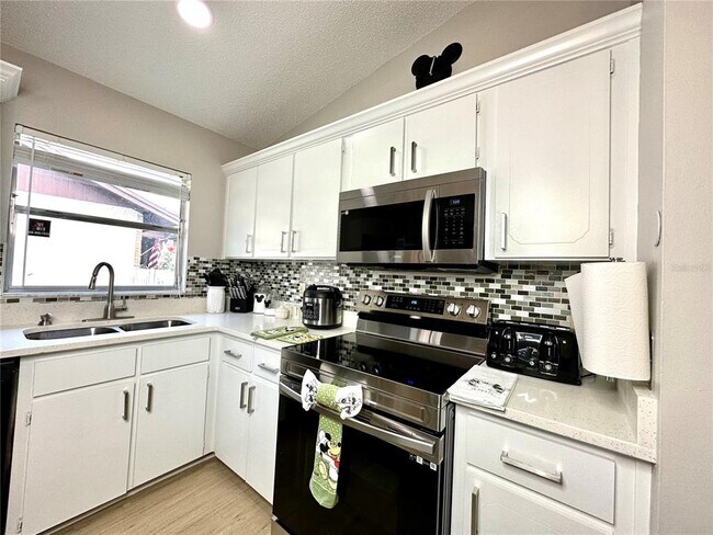 Building Photo - 5275 Warrior Ln