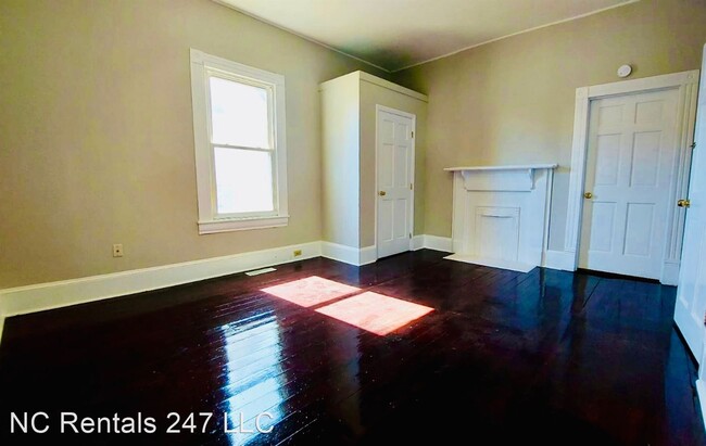 Building Photo - 3 br, 2 bath House - 714 Dillard St