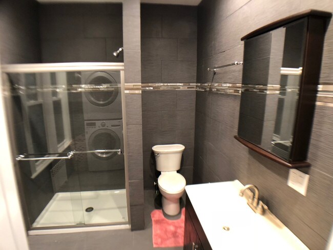 Foto del edificio - 100 Wildey St