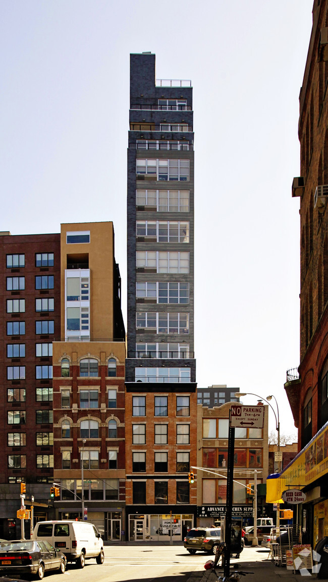 Foto del edificio - 161 Chrystie St