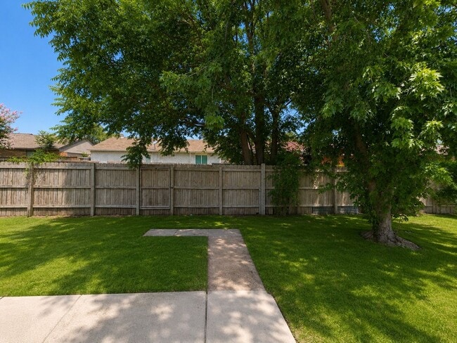 Building Photo - 3 Bedroom Single Family Home for rent  in Allen!
